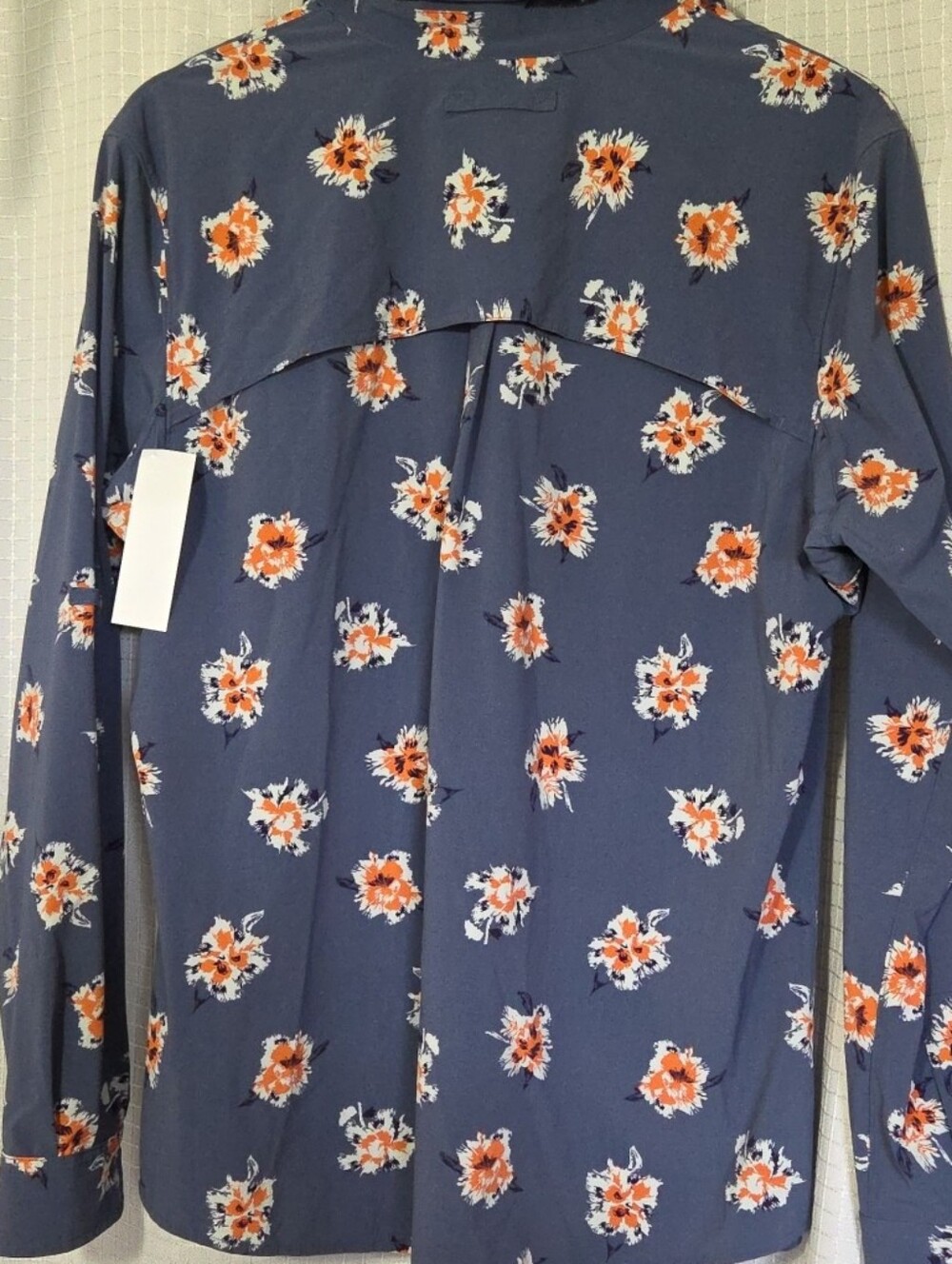 Women's DULUTH Shirt Size XL Long Sleeve Button Fown Blue Floral Vented - Picture 5 of 10